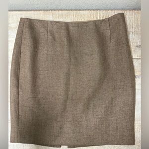 Tahari 12P skirt